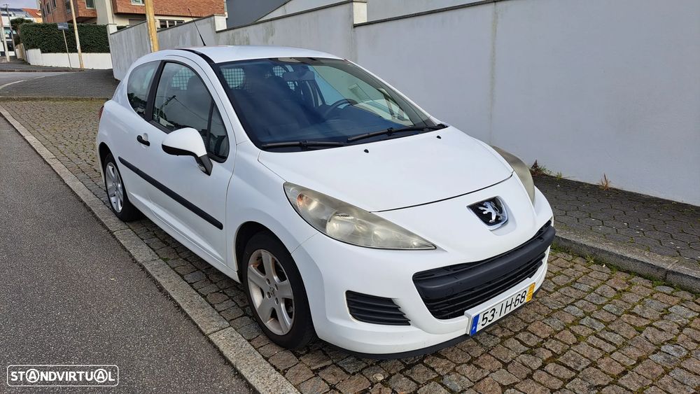 Peugeot 207 1.4 HDi Urban - 1