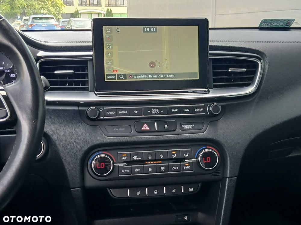 Kia Ceed 1.4 T-GDI L Business Line - 22