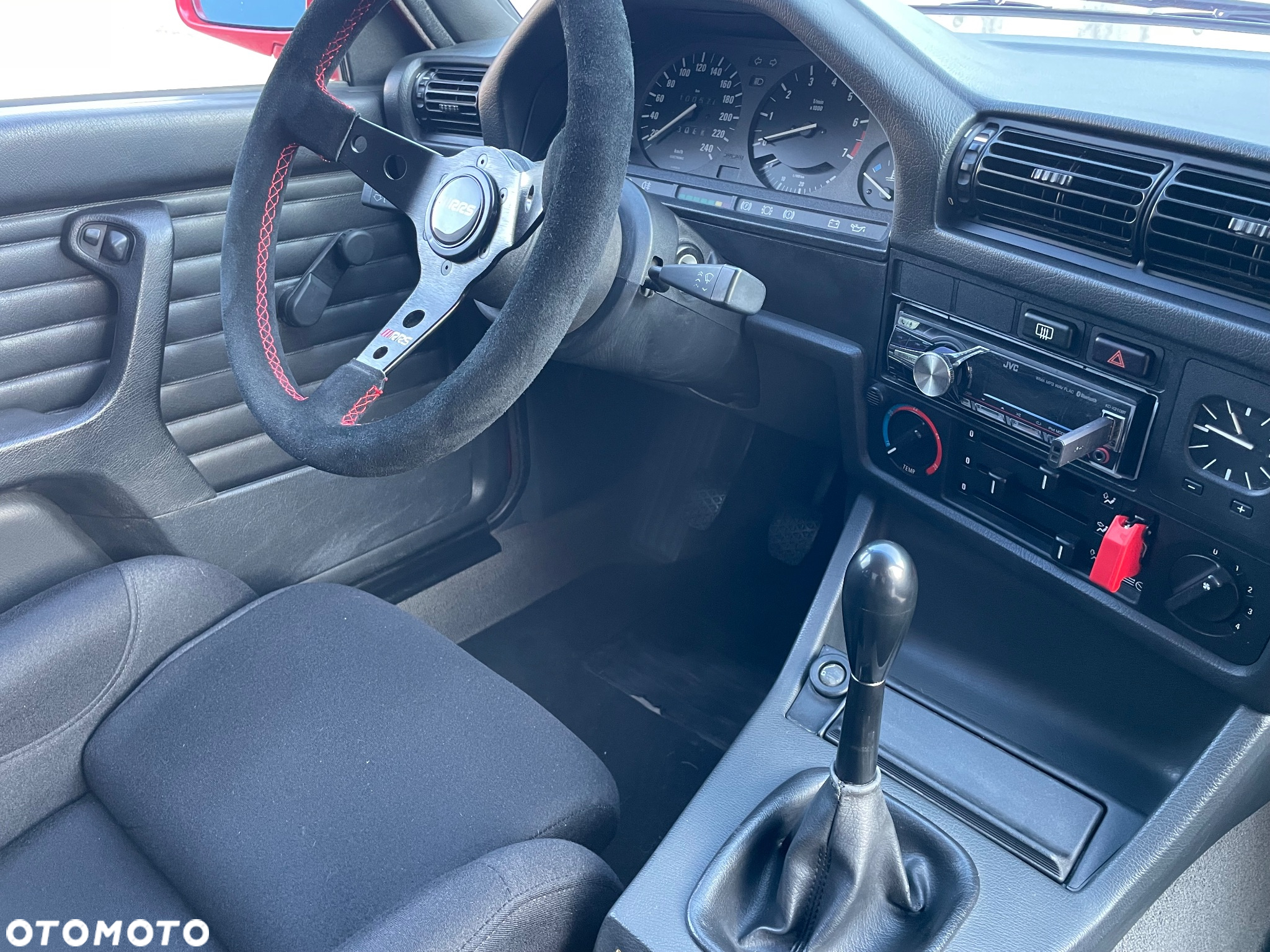 BMW Seria 3 316i - 15