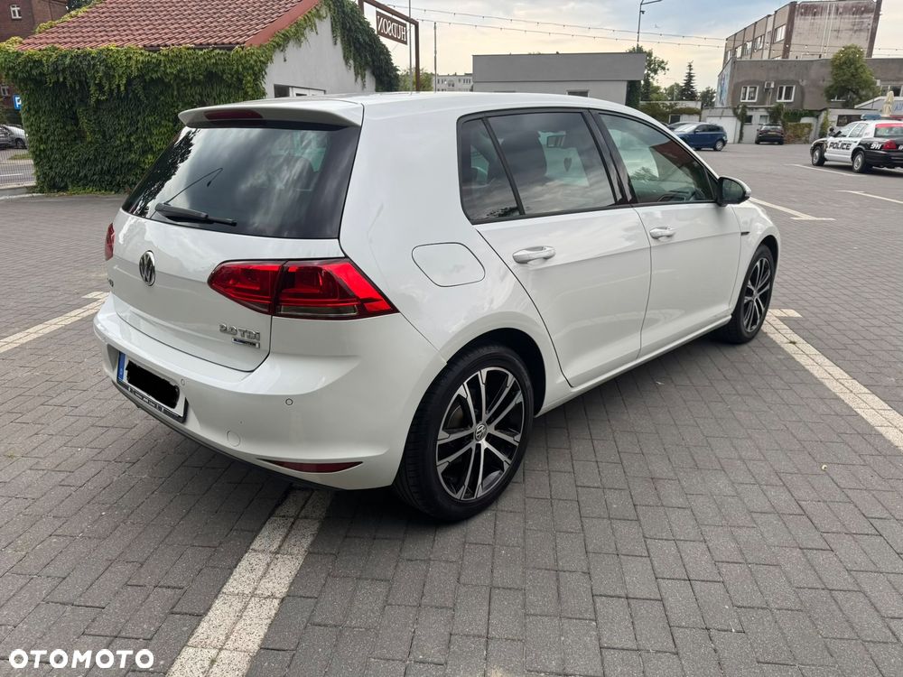 Volkswagen Golf 2.0 TDI (BlueMotion Technology) DSG Highline - 9