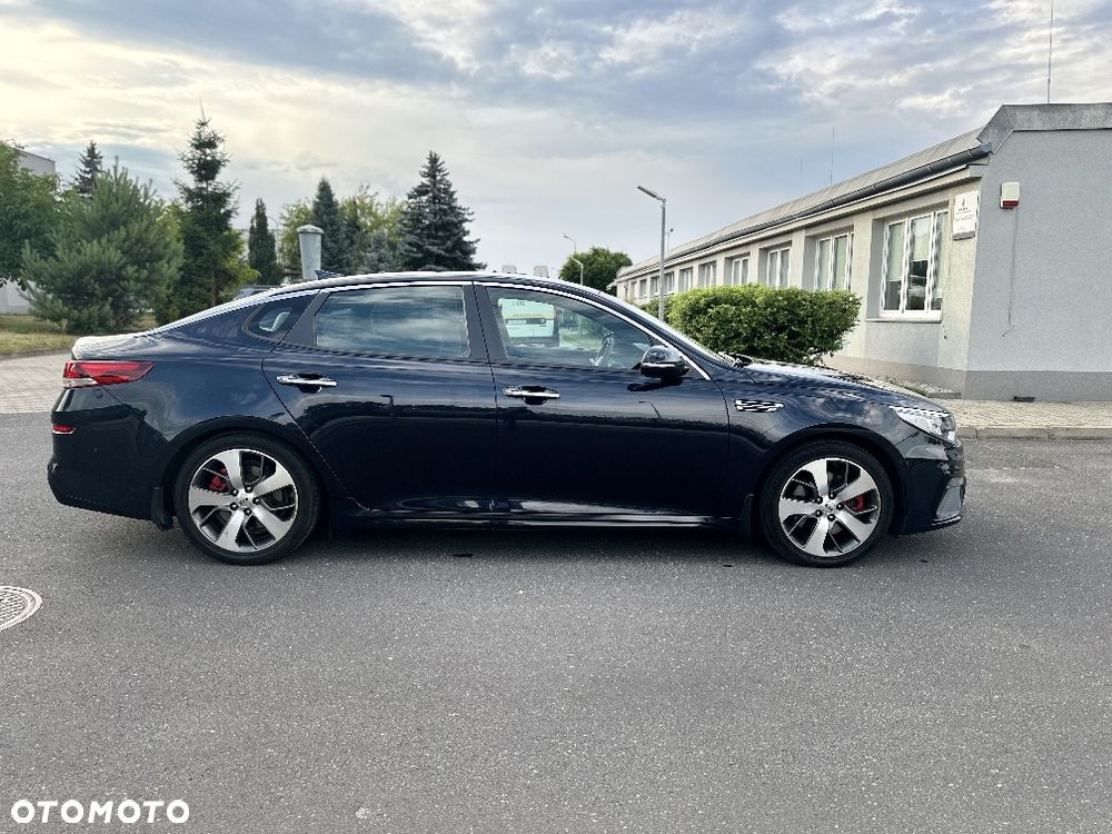 Kia Optima - 4