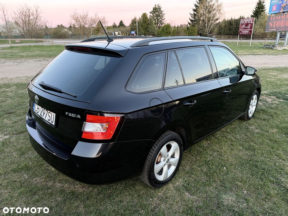 Skoda Fabia 1.2 TSI Style - 4