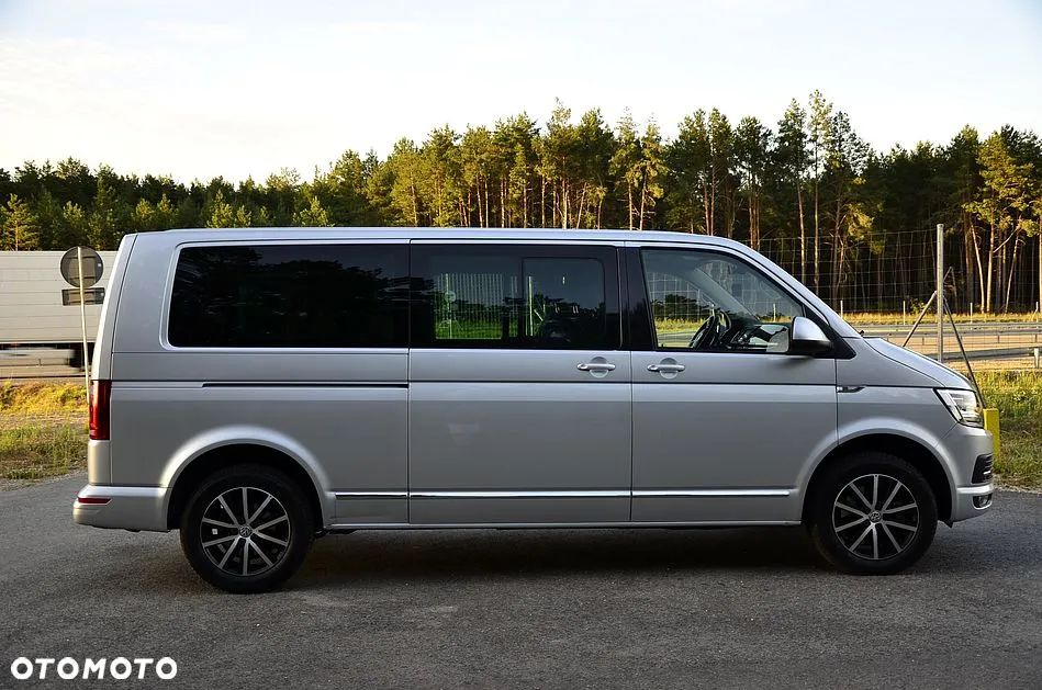 Volkswagen Multivan - 12