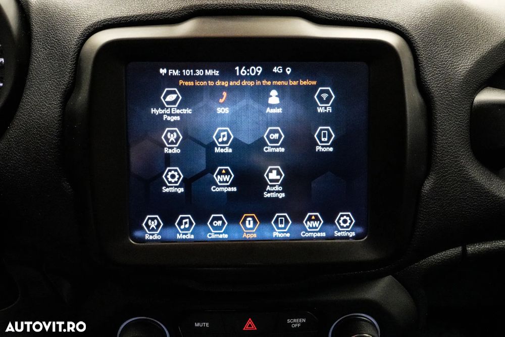 Jeep Renegade 1.3T 4xe AT6 PHEV Trailhawk - 23