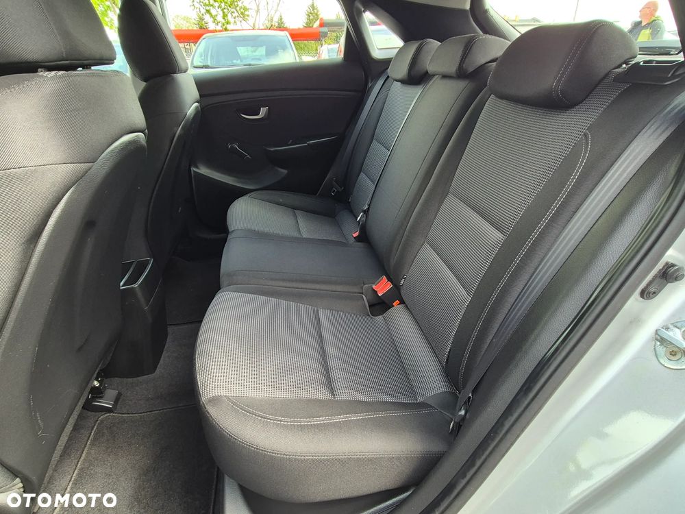 Hyundai i30 1.4 Comfort - 29