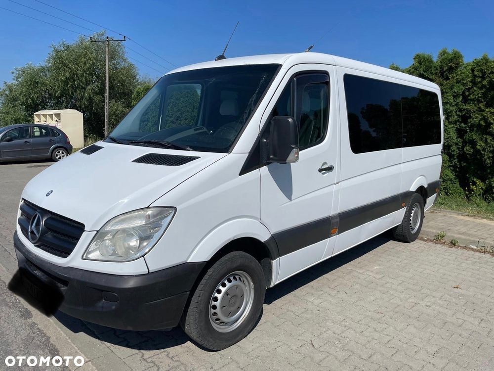 Mercedes-Benz Sprinter 2012 photo 2