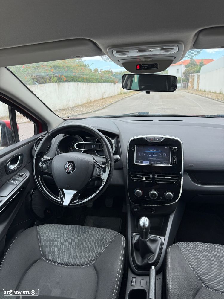 Renault Clio 0.9 TCe Limited - 9