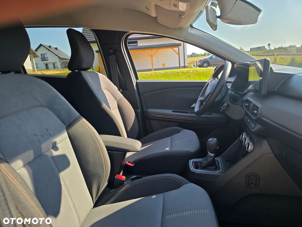 Dacia Jogger 1.6 Full Hybrid 140 Extreme MMT - 6