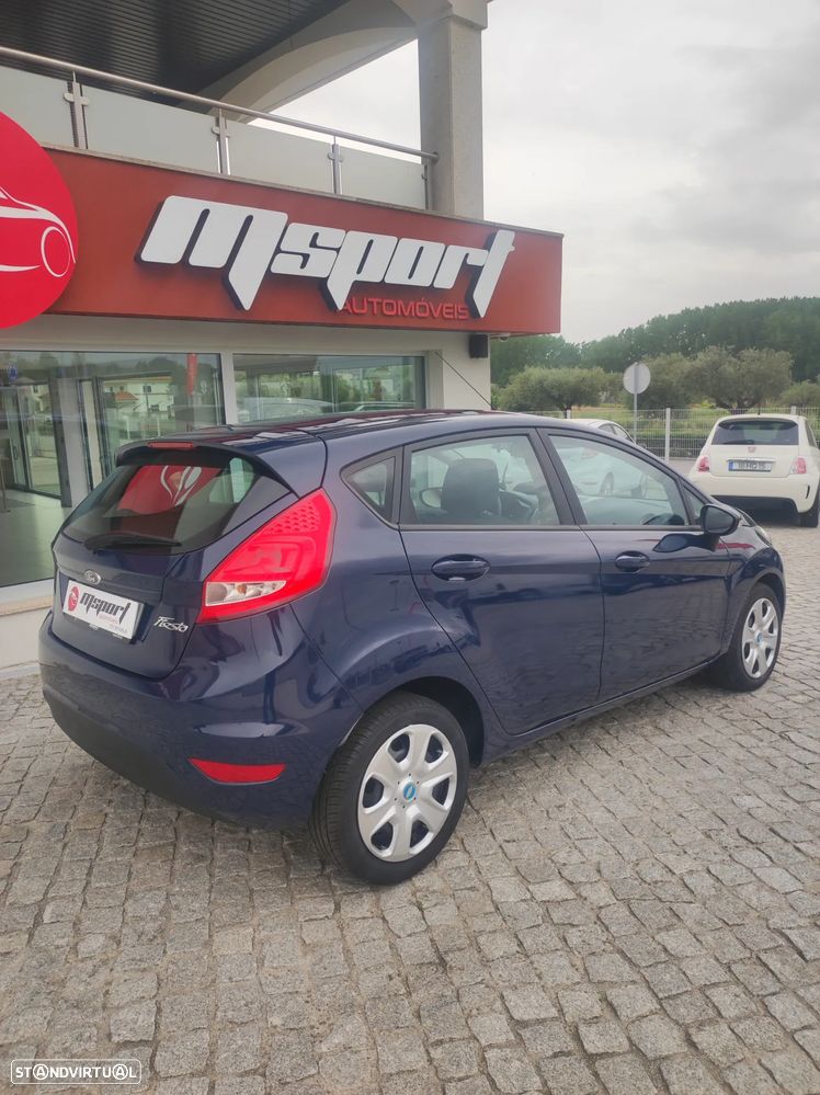 Ford Fiesta 1.25 Trend - 13