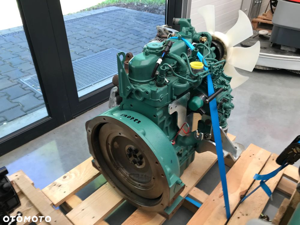 SILNIK VOLVO D1.1A D1.1 KUBOTA D1105 10161netto - 5