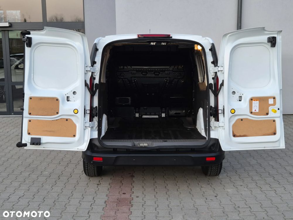 Ford Transit Connect - 16
