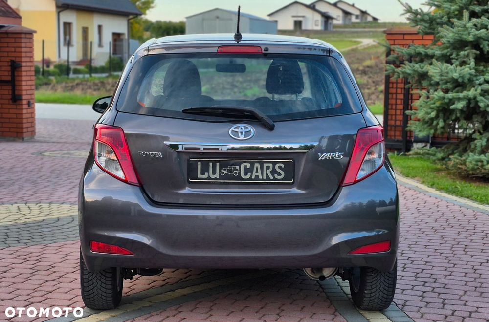Toyota Yaris 1.0 VVT-i Life - 34
