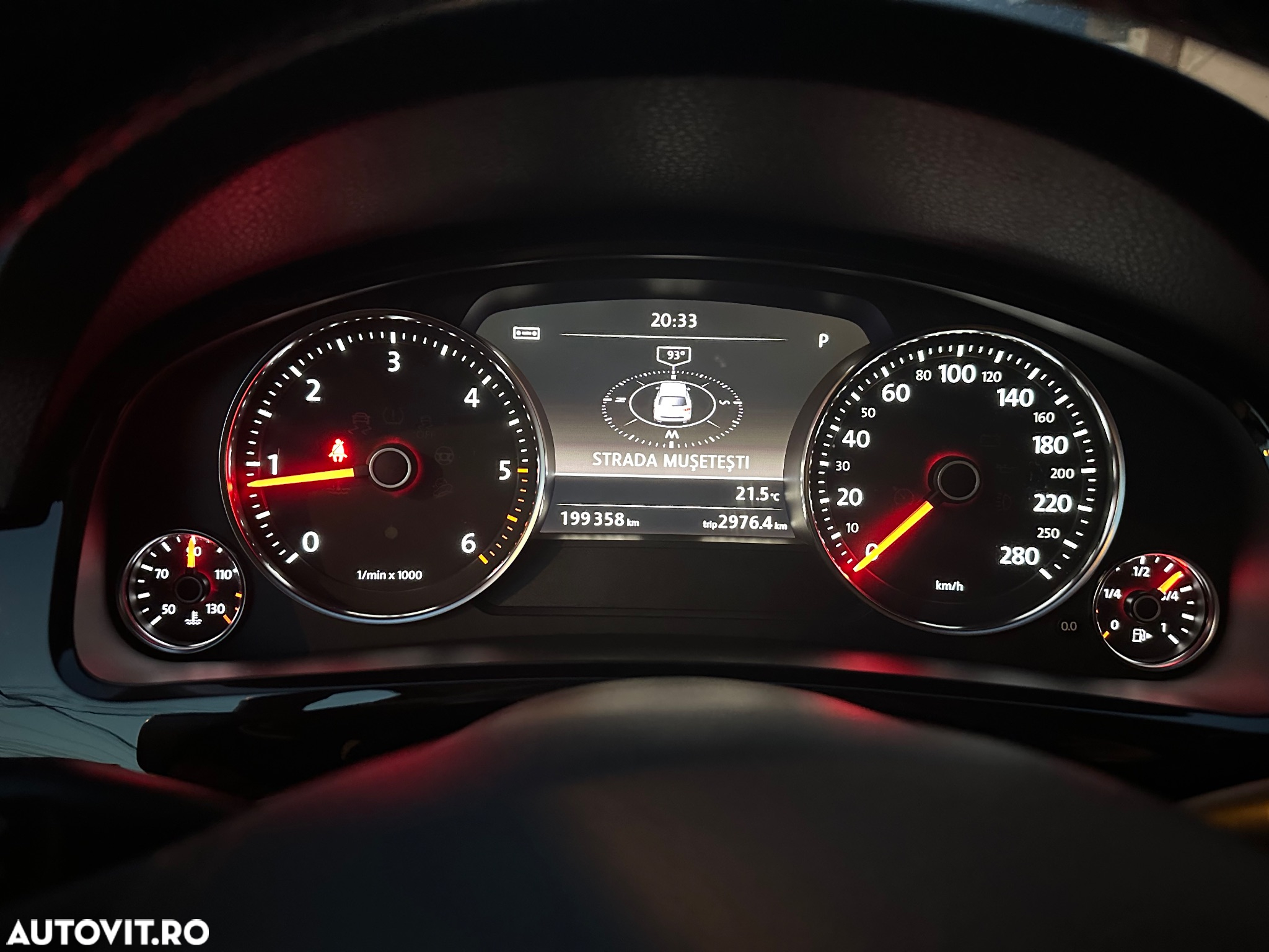 Volkswagen Touareg - 6