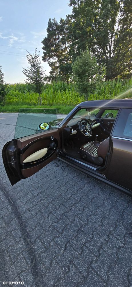 MINI Clubman Cooper D - 8
