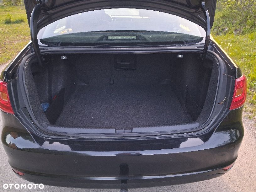 Volkswagen Jetta 1.2 TSI BlueMotion Technology Life - 14