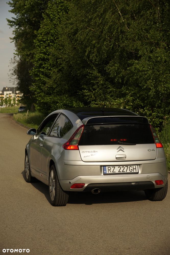 Citroën C4 2.0 HDi VTS - 11
