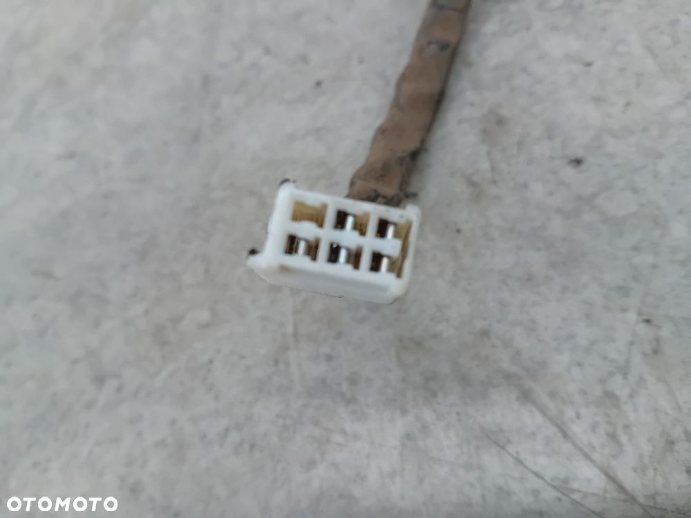 LAMPA TYLNA PRAWA TOYOTA RAV4 I ( 94-00 ) T21R - 7