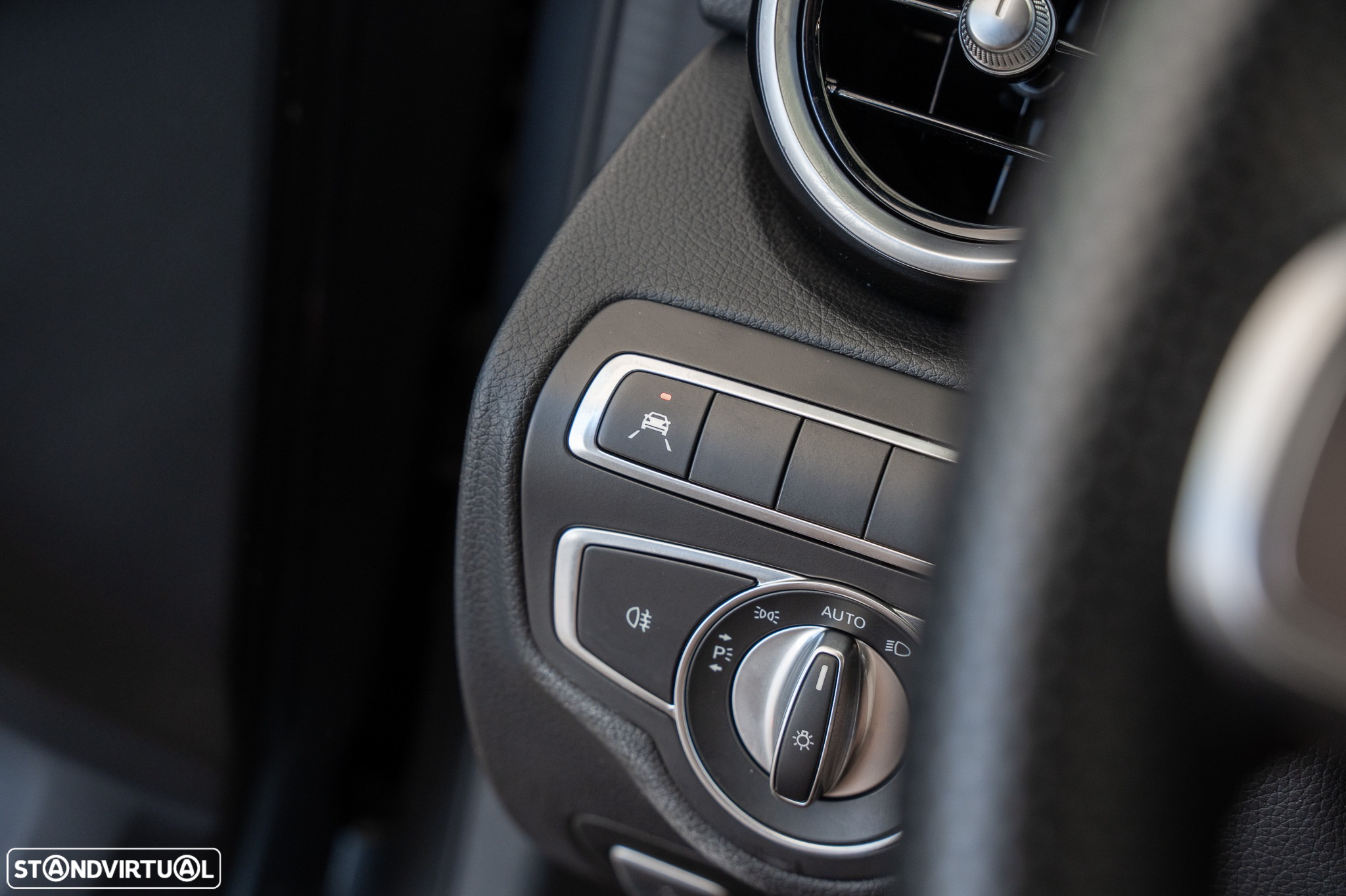Mercedes-Benz C 300 de AMG Line - 9