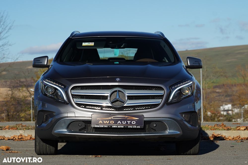 Mercedes-Benz GLA 220 d 4MATIC 7G-DCT Urban - 18