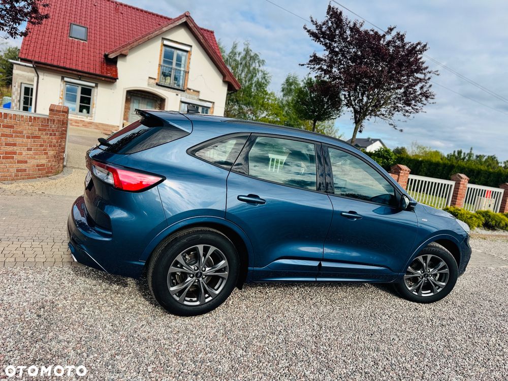 Ford Kuga 2.0 EcoBlue 4x4 ST-LINE - 24