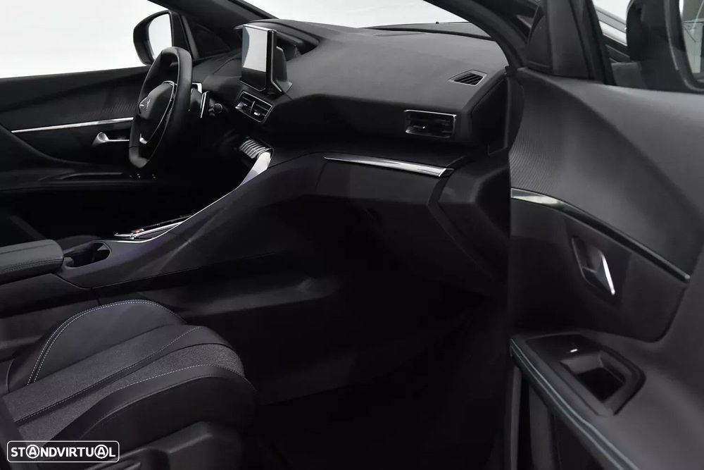 Peugeot 5008 1.2 PureTech Allure Pack EAT8 - 23