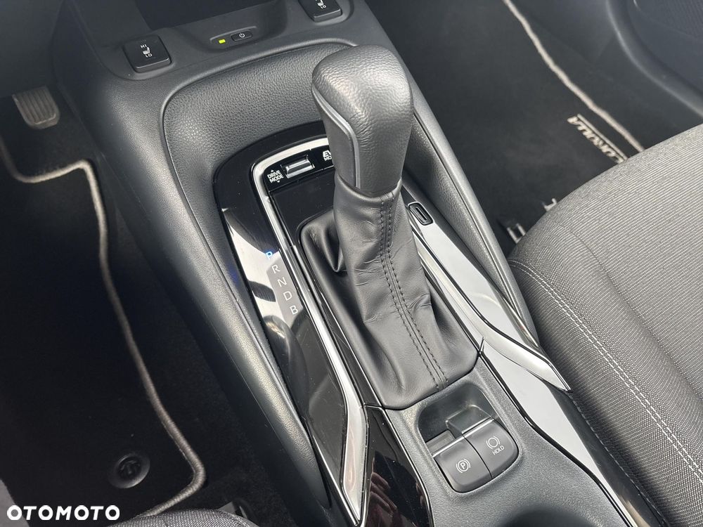 Toyota Corolla 1.8 Hybrid Comfort - 27