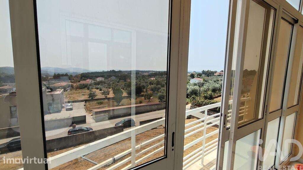 Apartamento T2 em Figueiró dos Vinhos e Bairradas de 94,00 m2 - Grande imagem: 2/30