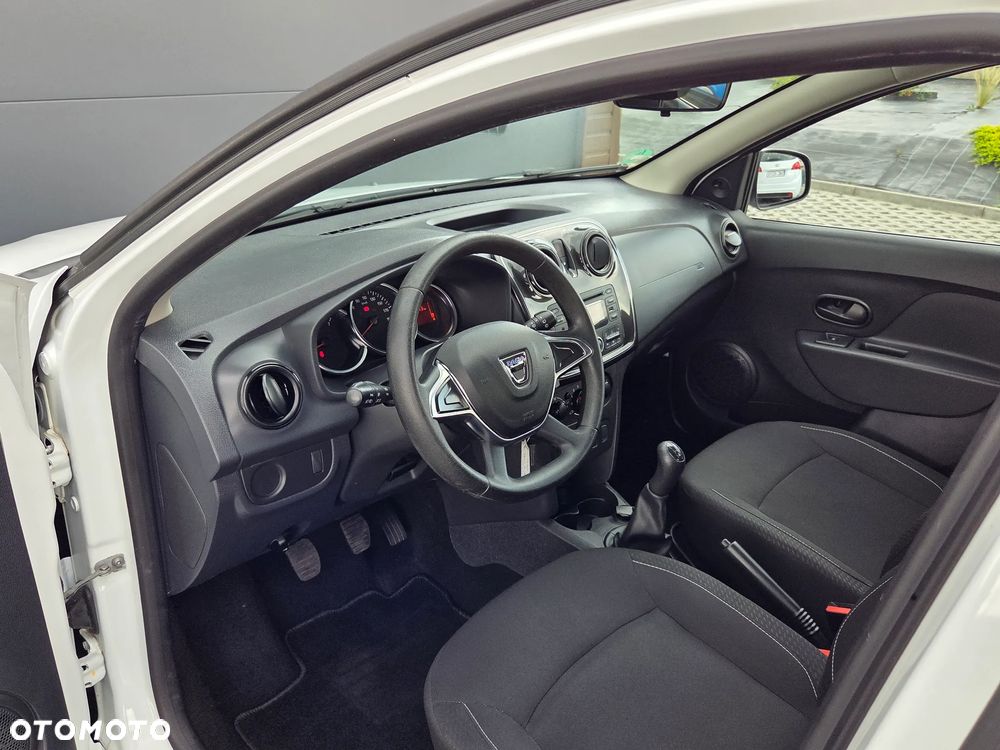 Dacia Sandero - 5