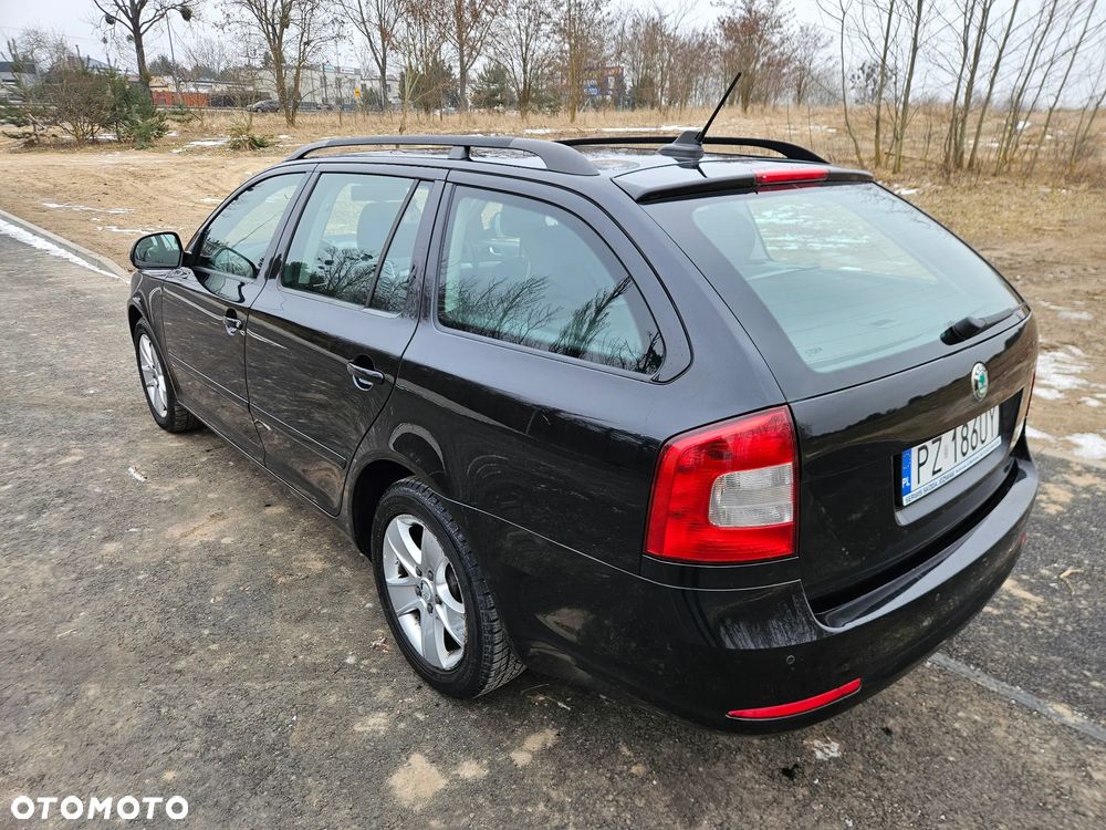 Skoda Octavia 2.0 TDI DPF Ambition DSG - 3