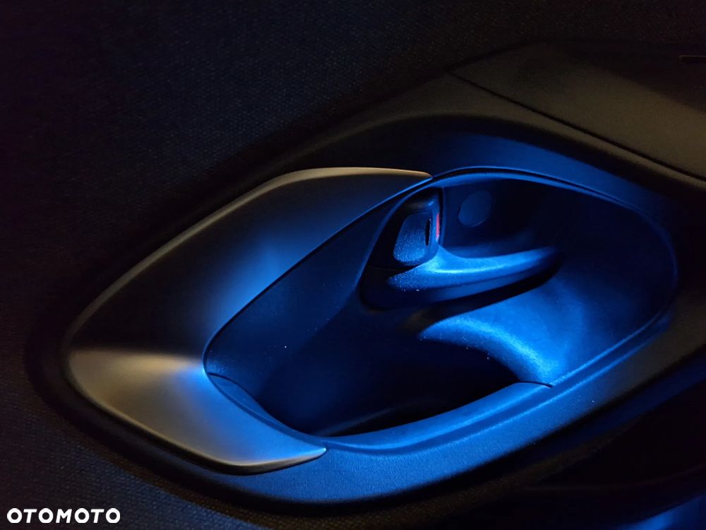 Toyota Yaris Cross Hybrid 1.5 Executive - 24