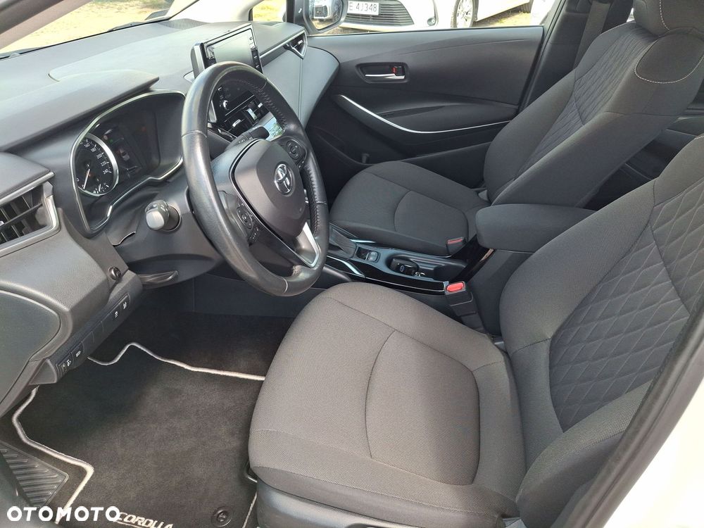 Toyota Corolla 1.8 Hybrid Comfort - 9