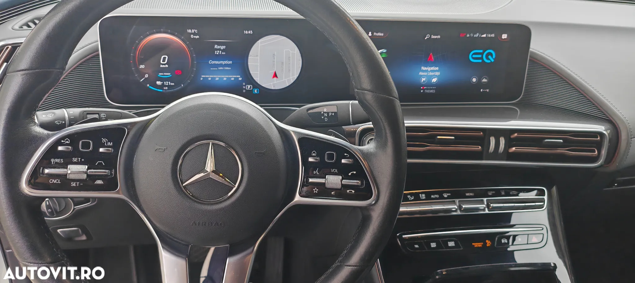 Mercedes-Benz EQC 400 4MATIC - 23