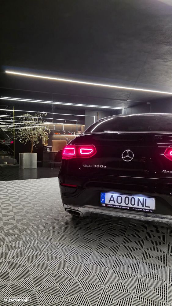 Mercedes-Benz GLC 300 e Coupe 4Matic 9G-TRONIC Avantgarde Advanced - 12
