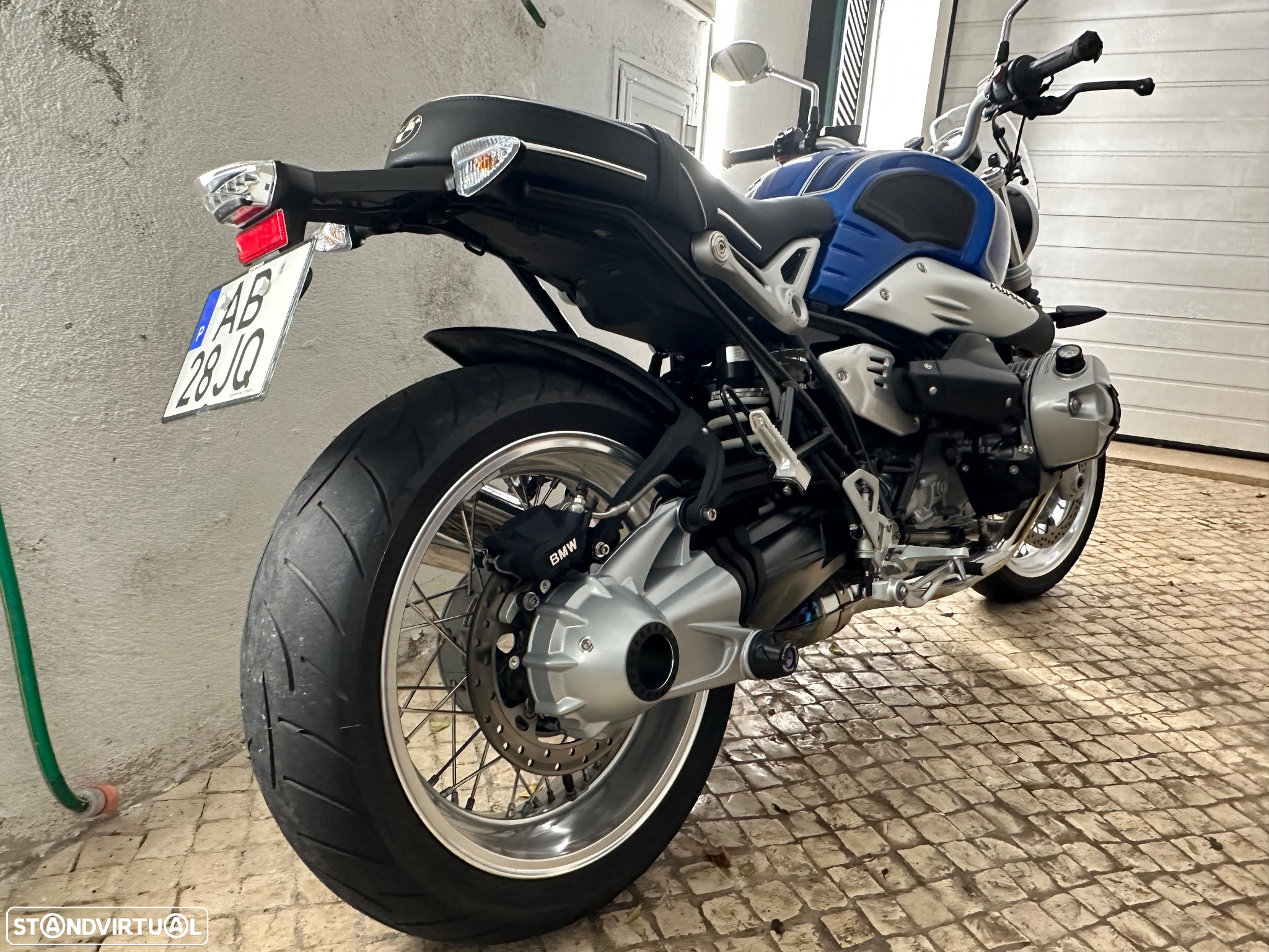 BMW R nineT - 10