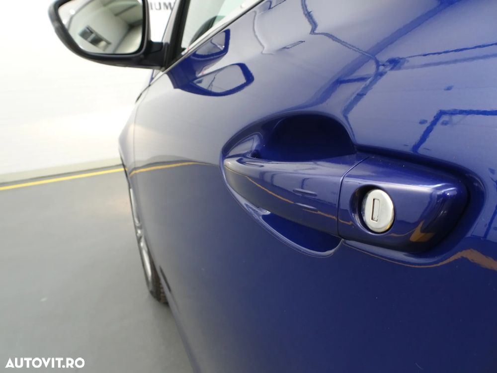 Peugeot 308 1.2 L PureTech Turbo S&S Allure - 24