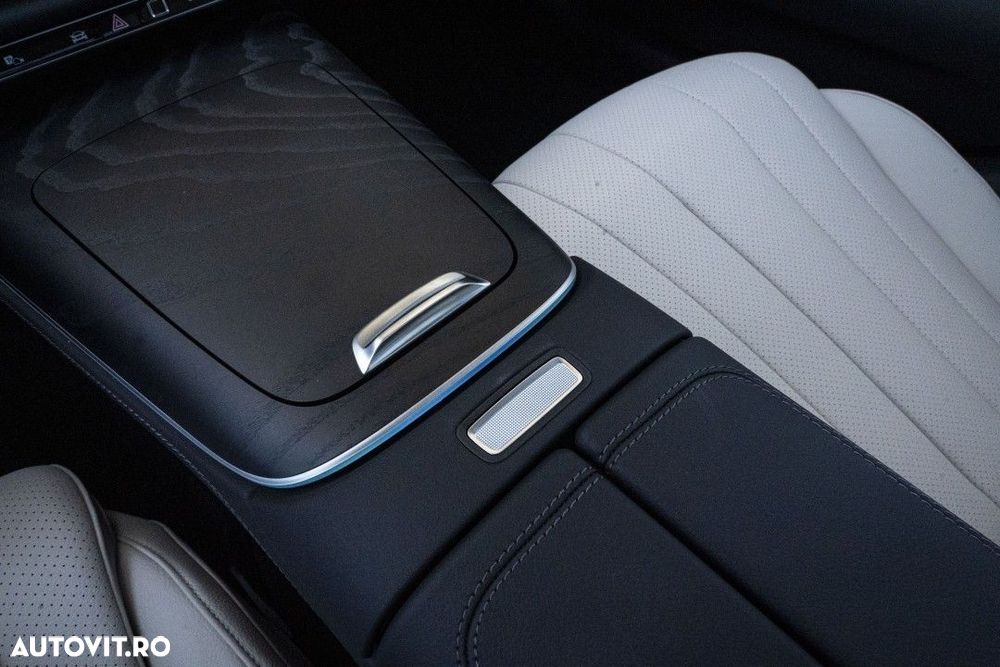 Mercedes-Benz E - 25