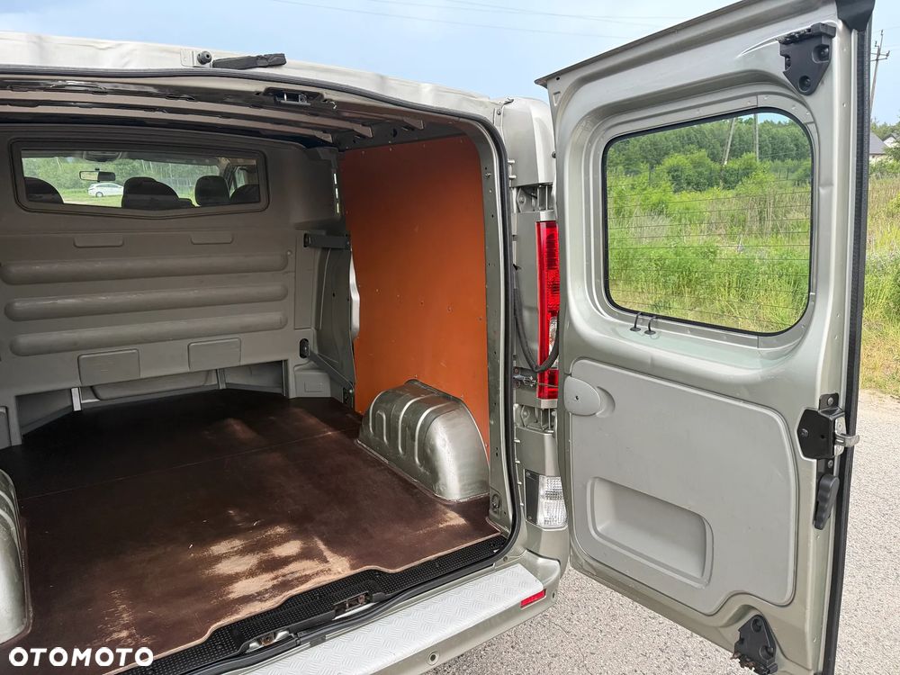 Renault TRAFIC*L2H1*2012*Klimatronik*6osób*bardzo zadbane auto - 18