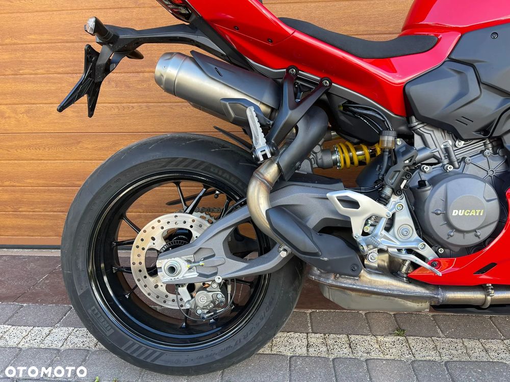 Ducati Panigale V2 - 2