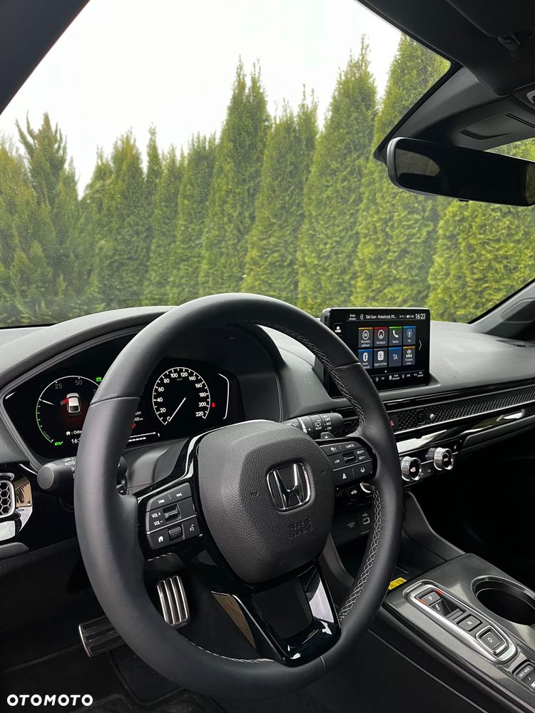 Honda Civic 2.0 i-MMD Advance BSI CVT - 14