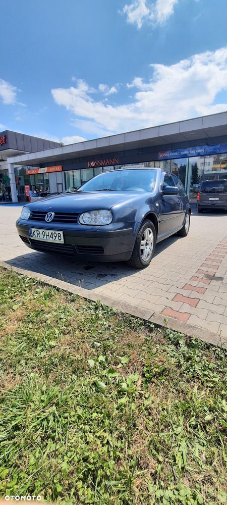 Volkswagen Golf 1.6 Comfortline - 1