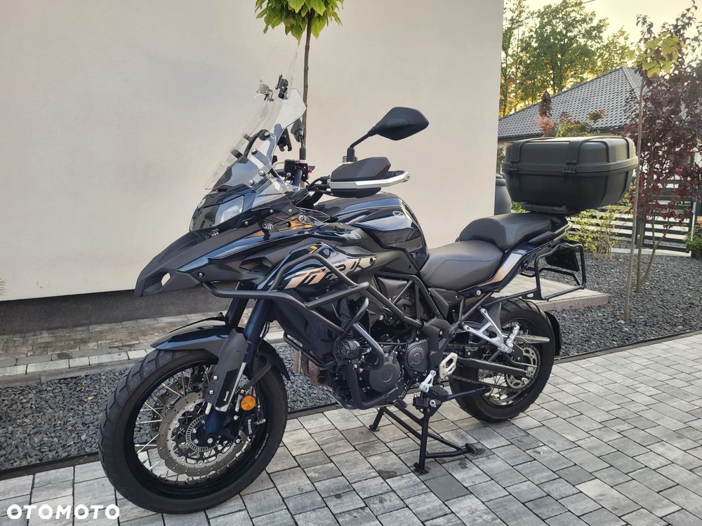Benelli TRK 502X - 18