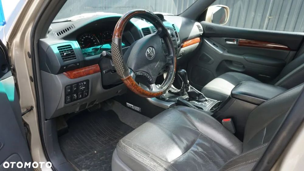 Toyota Land Cruiser 3.0 D Luna - 10