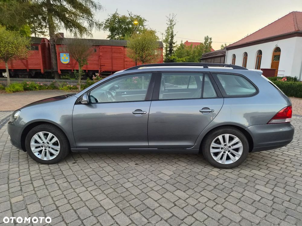 Volkswagen Golf - 5