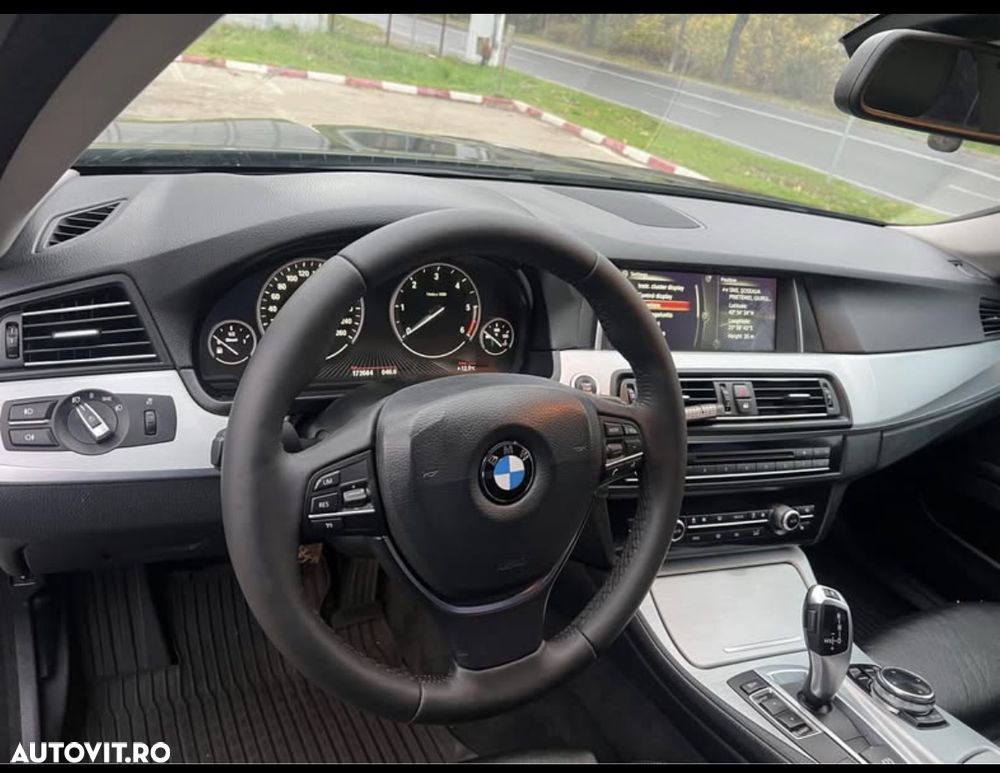 BMW Seria 5 525d xDrive Aut. Modern Line - 4
