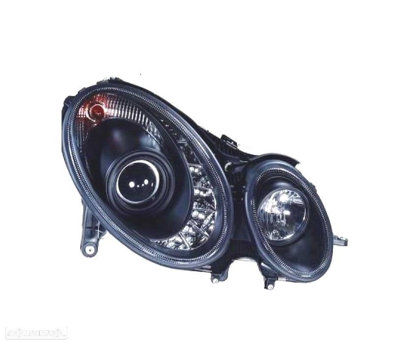 FARÓIS COM LUZ DIURNA LED MERCEDES E W211 02-06 FUNDO PRETO - 2