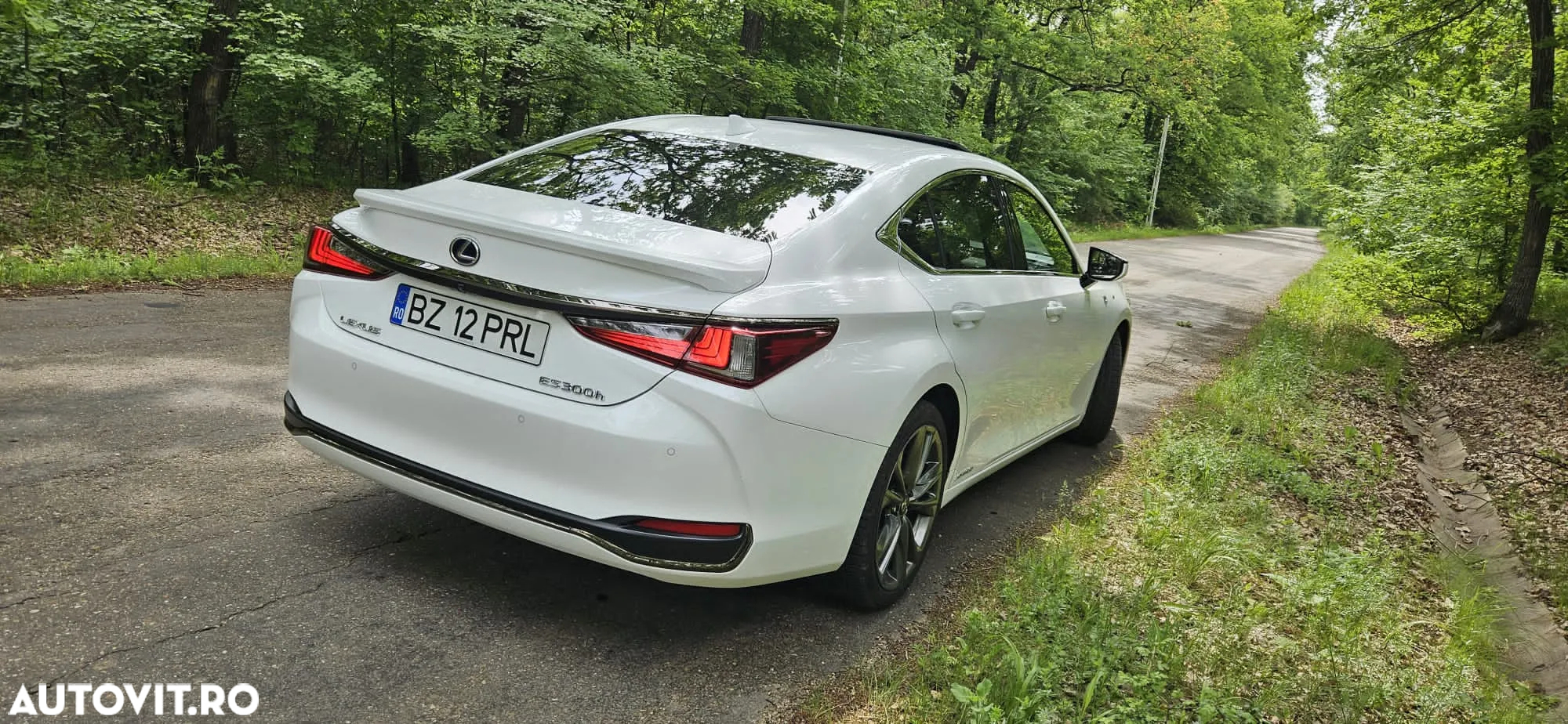 Lexus Seria ES 300h F Sport - 6