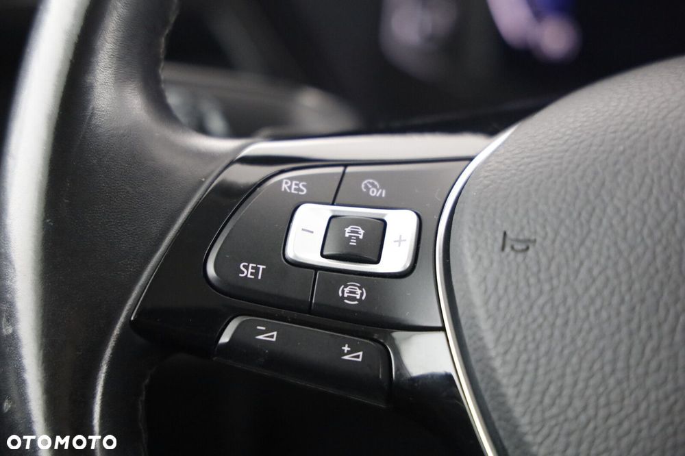 Volkswagen Touran 1.5 TSI EVO Highline DSG - 20