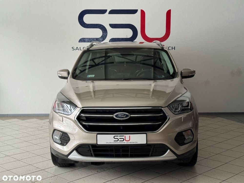 Ford Kuga - 10