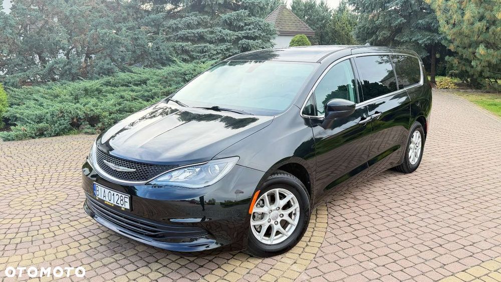 Chrysler Pacifica - 20