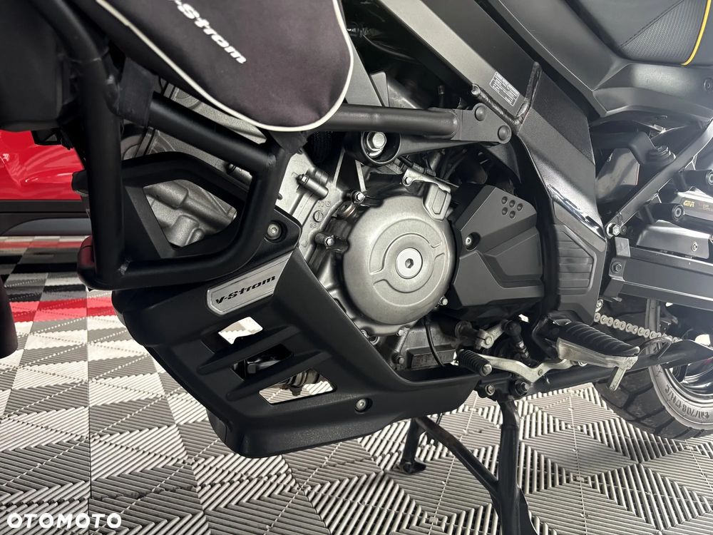 Suzuki V-STROM - 14